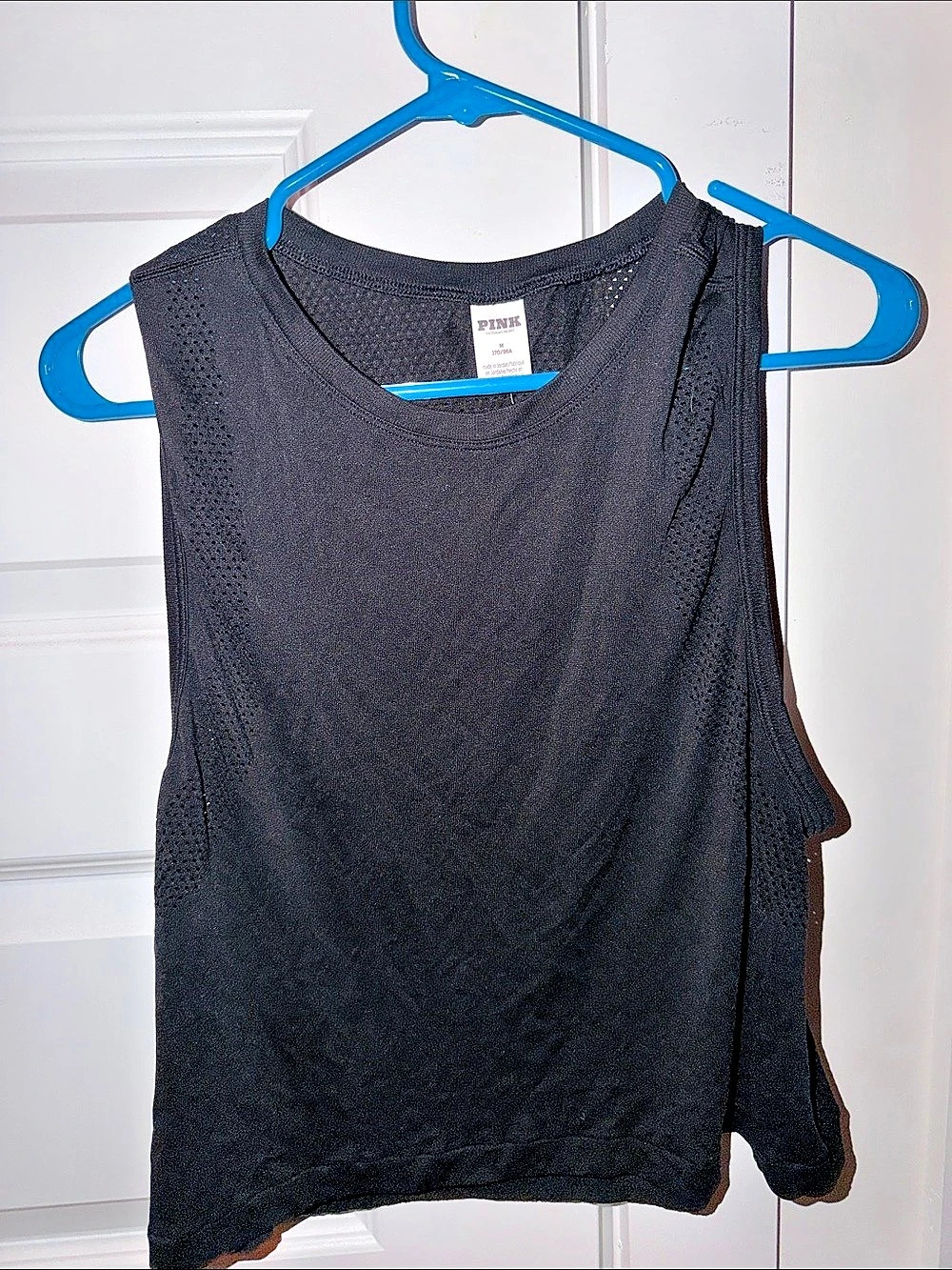 PINK Soft Seamless Muscle Tank Black Size Medium NWT